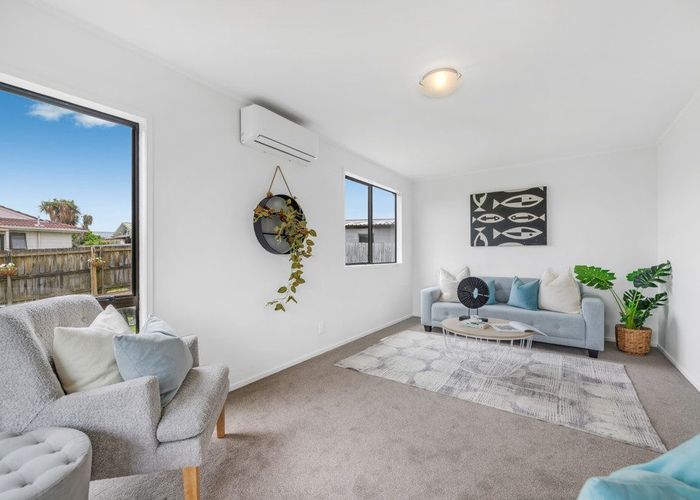  at 2/17 Coombe Avenue, Otara, Manukau City, Auckland
