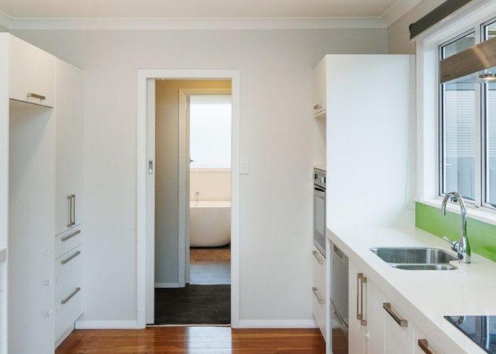  at 4 Eton Place, Terrace End, Palmerston North, Manawatu / Whanganui