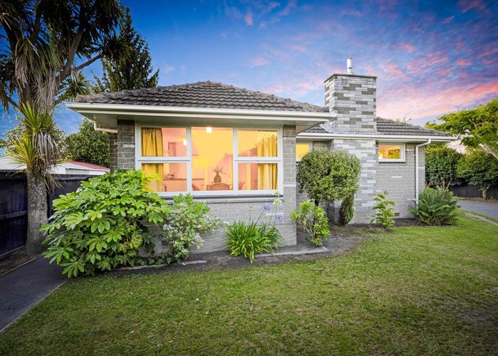  at 24 Fairmont Place, Hornby, Christchurch