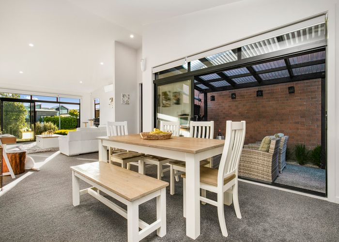  at 15 Liberation Road, Papakura, Papakura