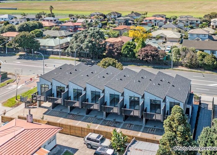  at 65C Ash Street, Avondale, Auckland