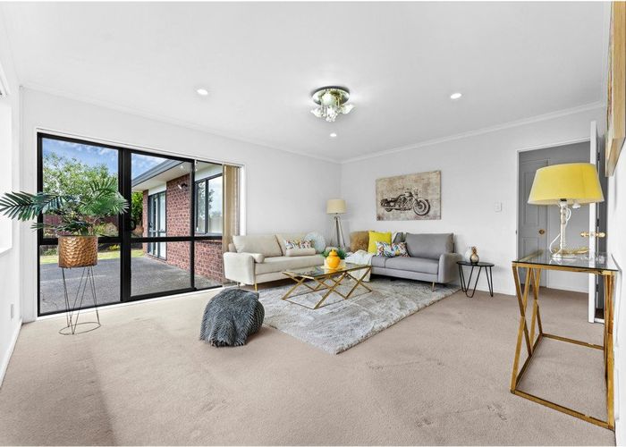  at 14 Ferngrove Avenue, Ranui, Auckland