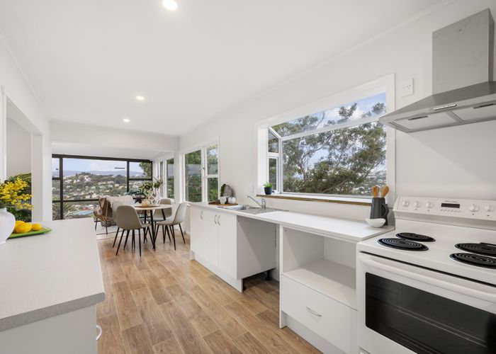  at 26 Waiwera Crescent, Maupuia, Wellington