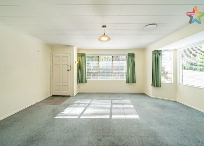  at 1/5 Kingsley Street, Stokes Valley, Lower Hutt
