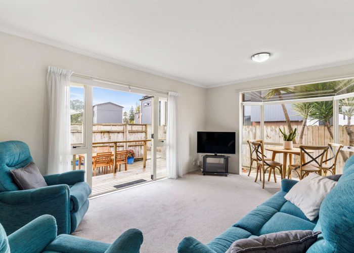  at 74a Tiraumea Drive, Pakuranga, Manukau City, Auckland