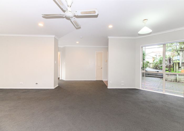  at 32 Caversham Drive, Torbay, Auckland