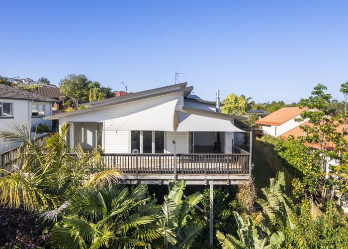  at 27 Bayvista Close, Welcome Bay, Tauranga