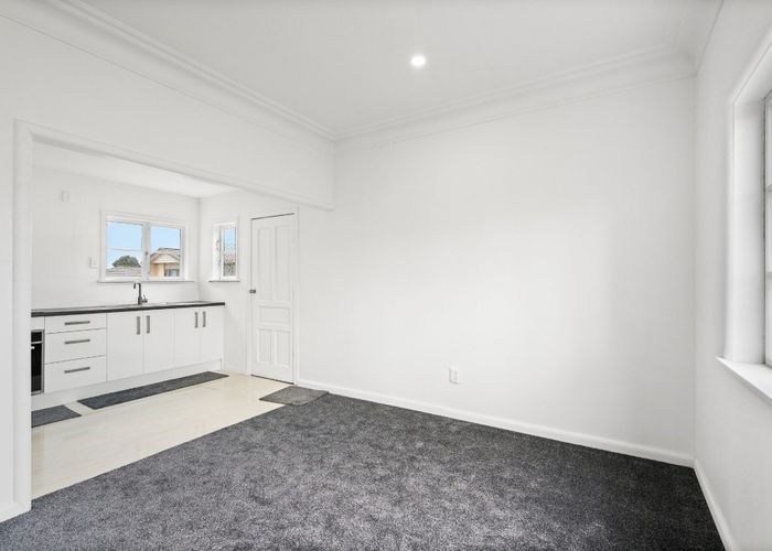  at 2/294 Puhinui Road, Papatoetoe, Manukau City, Auckland