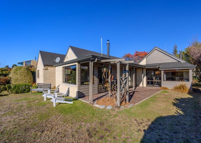  at 8 Kennedy Crescent, Wanaka, Wanaka, Otago