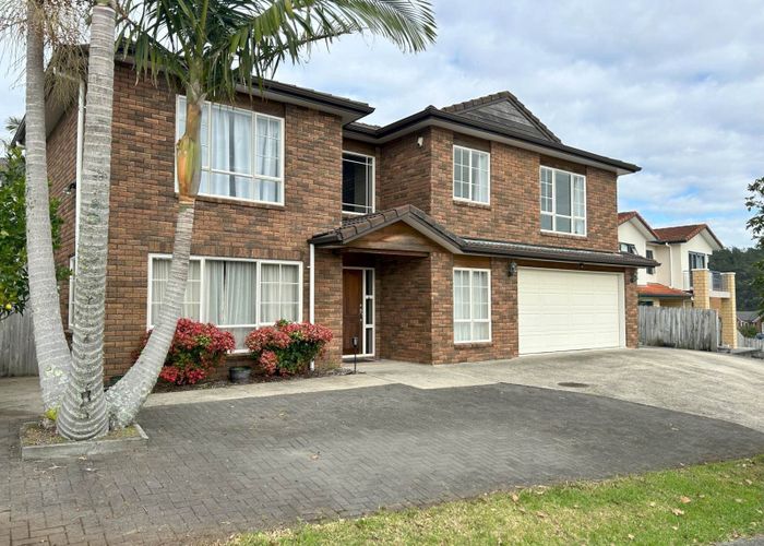  at 16 Vinewood Drive, Albany, North Shore City, Auckland