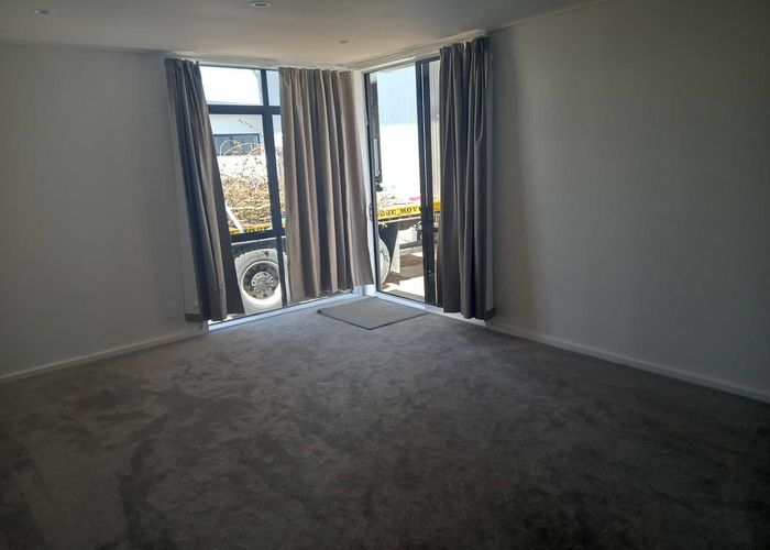  at Hamilton Lake, Hamilton, Waikato