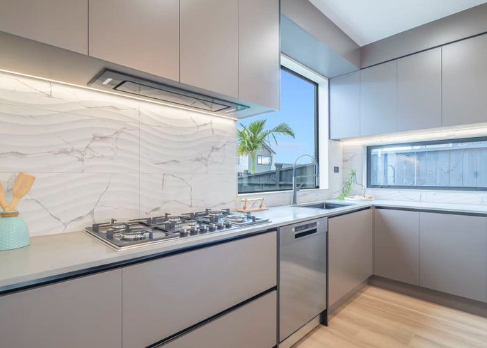  at 1 Treloar Crescent, Hobsonville, Waitakere City, Auckland