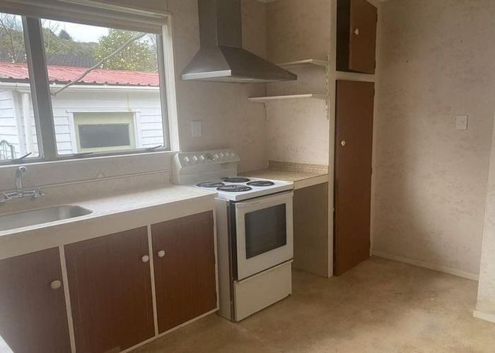  at 2 Garnet Grove, Birchville, Upper Hutt, Wellington