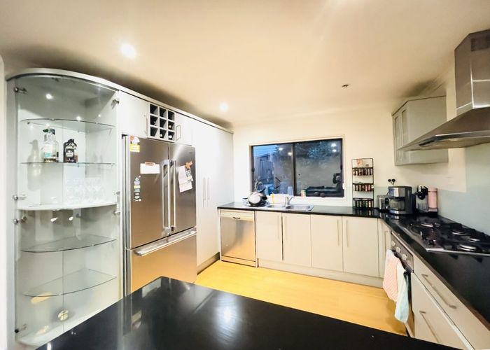  at 16 Hira Way, Hillsborough, Auckland City, Auckland