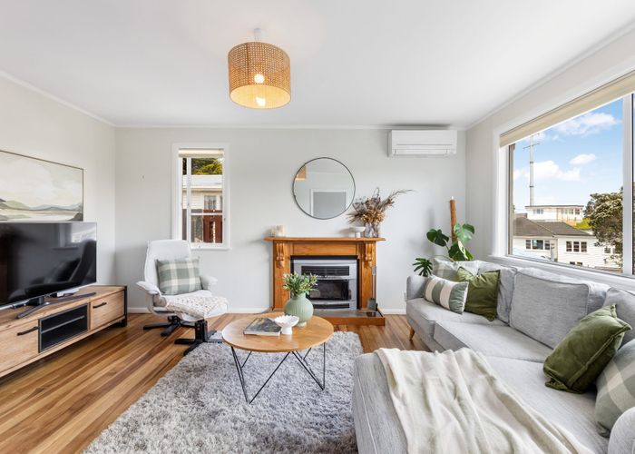  at 88 Black Rock Road, Newlands, Wellington, Wellington