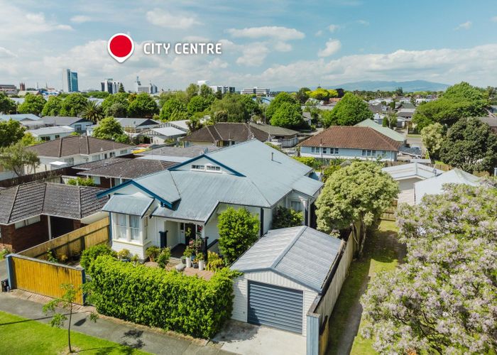  at 37 Hereford Street, West End, Palmerston North