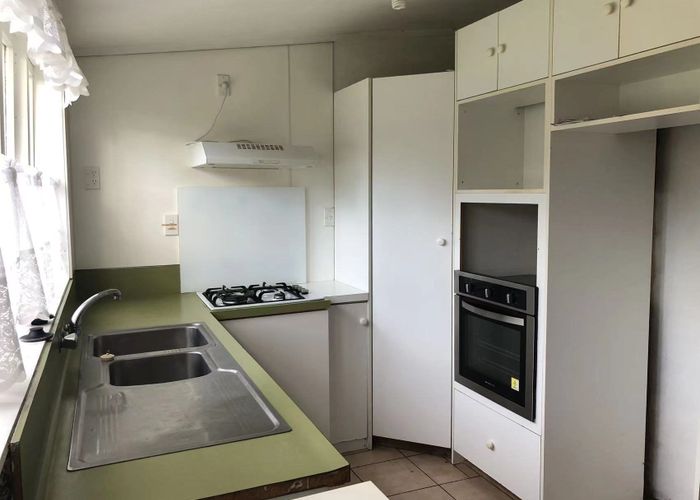  at 2 Hardley street, Hamilton City Central, Hamilton, Waikato