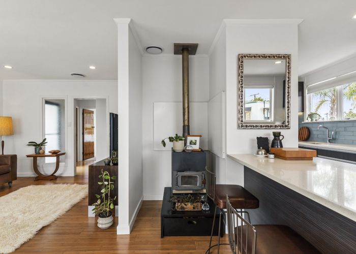  at 13 Henslowe Place, Glen Innes, Auckland City, Auckland
