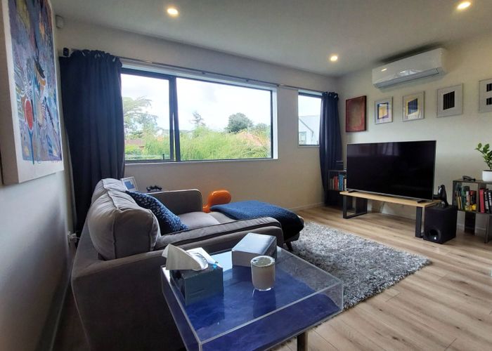  at 8/10 Rimu Street, New Lynn, Waitakere City, Auckland