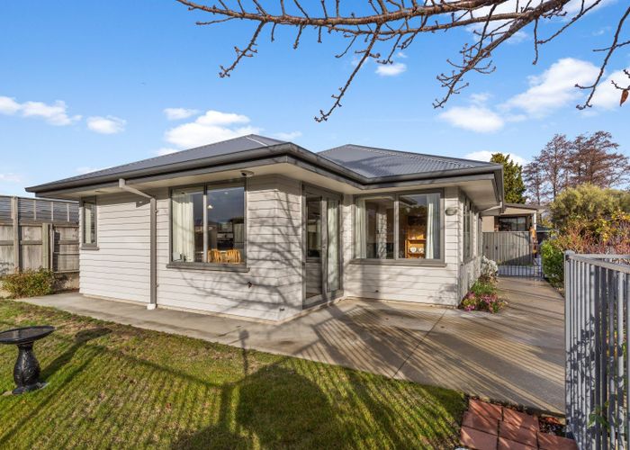  at 1/88 Travis Road, Burwood, Christchurch
