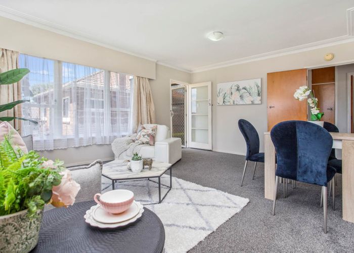  at 1/32 Watea Road, Sandringham, Auckland