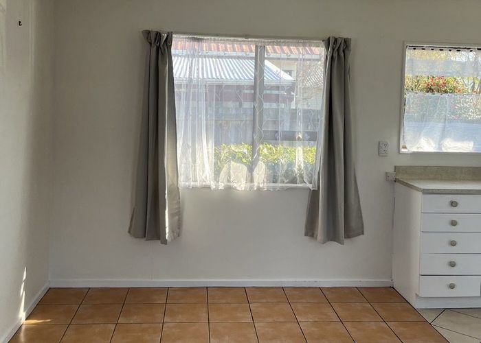  at 33 Delaware Grove, Totara Park, Upper Hutt, Wellington