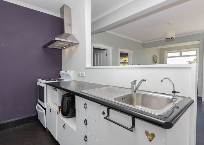  at 12 Mount Street, Greymouth, Grey, West Coast