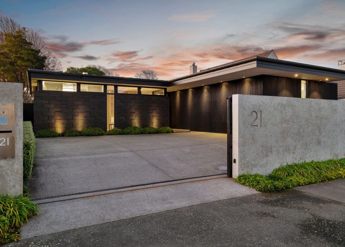  at 21 Rochdale Street, Fendalton, Christchurch City, Canterbury
