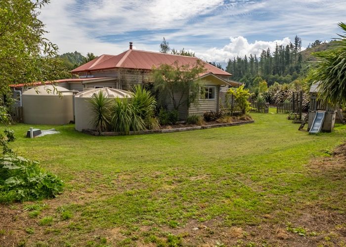  at 915 Waiwhero Road, Ngatimoti, Motueka