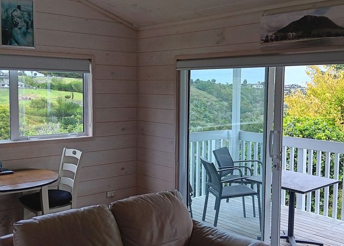  at Welcome Bay, Tauranga, Bay Of Plenty