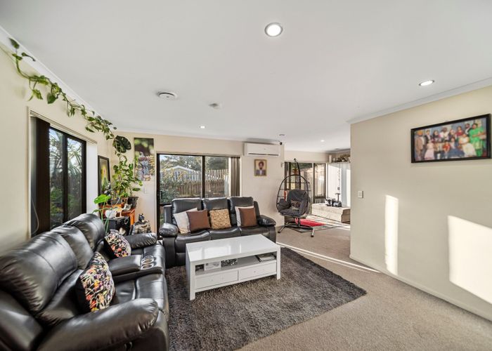  at 116E Great South Road, Manurewa, Auckland