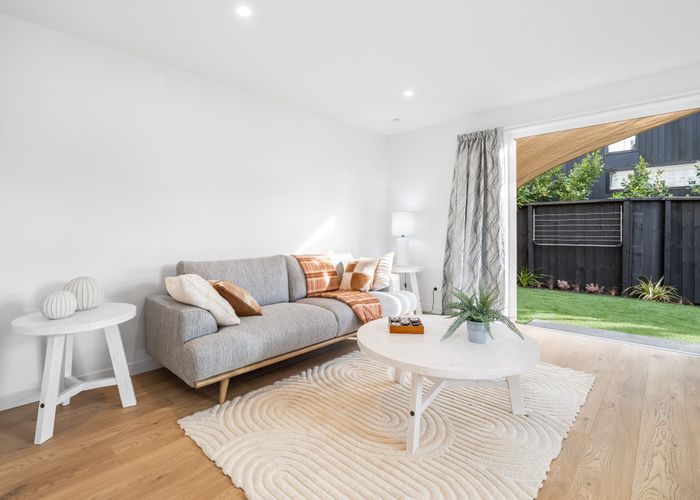  at 2/65 Stanmore Road, Linwood, Christchurch City, Canterbury
