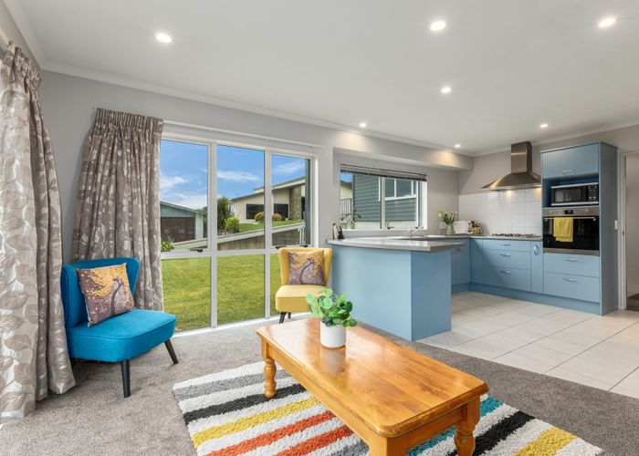  at 31 Aspiring Terrace, Aotea, Porirua