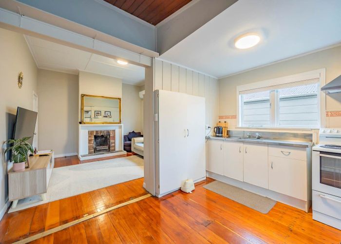  at 43  Marlborough Street, Mount Eden, Auckland City, Auckland