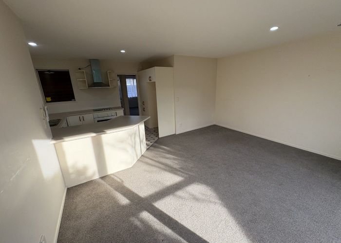  at 17D Division Street, Riccarton, Christchurch City, Canterbury