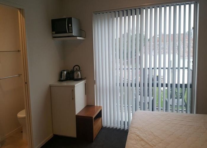  at 31/17 Bunyan Street, Waltham, Christchurch