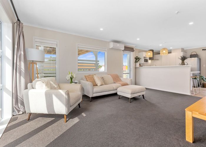  at 1/1 Murphy Place, Titahi Bay, Porirua