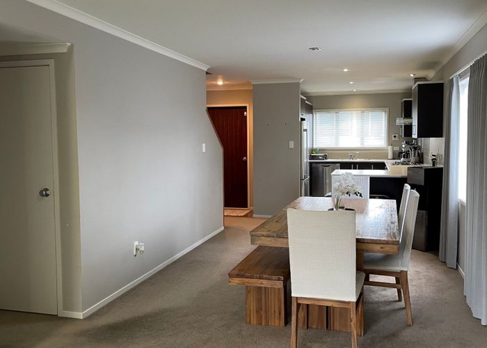  at 49 Sonoma Crescent, Oteha, Auckland