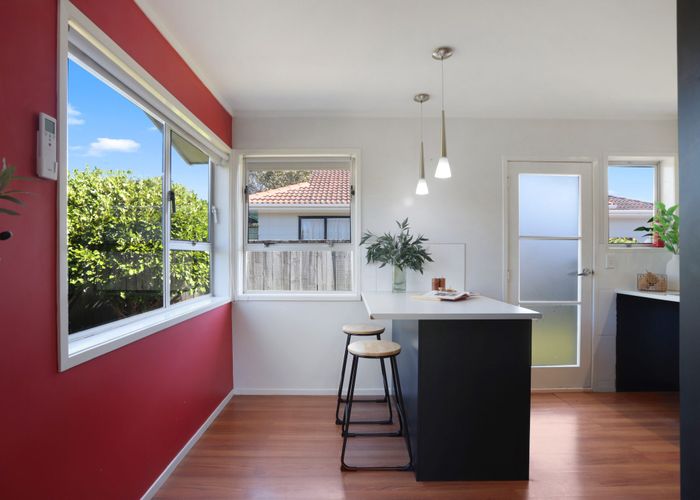  at 1/83 Glendale Road, Glen Eden, Waitakere City, Auckland