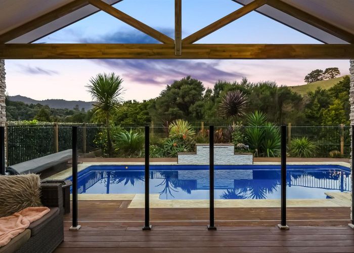  at 4 Catherin Servant Close, Maunu, Whangarei