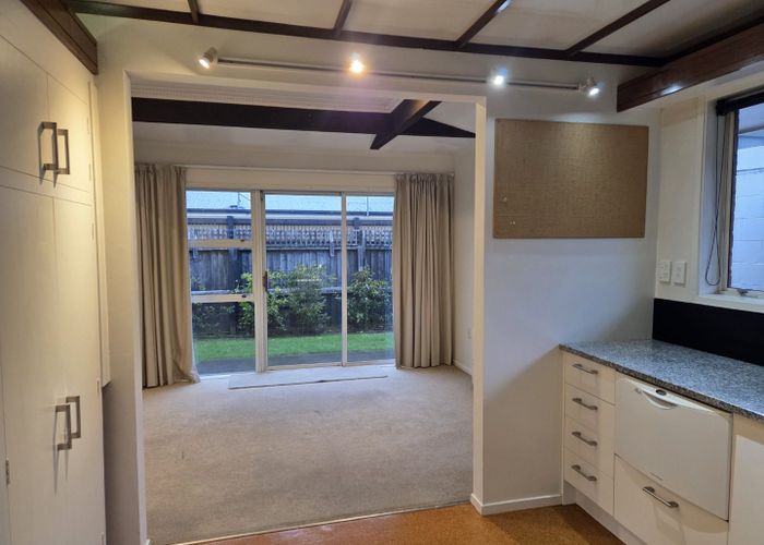  at 88a Office Road, Merivale, Christchurch City, Canterbury