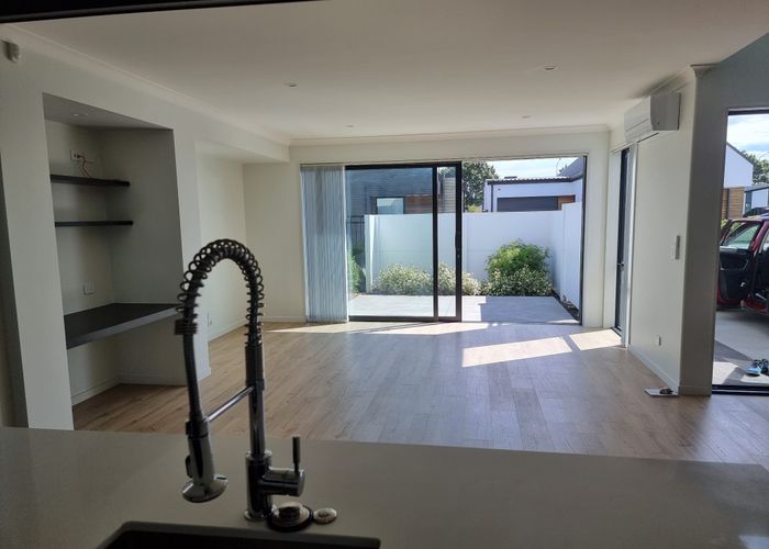  at 26 Manakura Street, Avonhead, Christchurch City, Canterbury