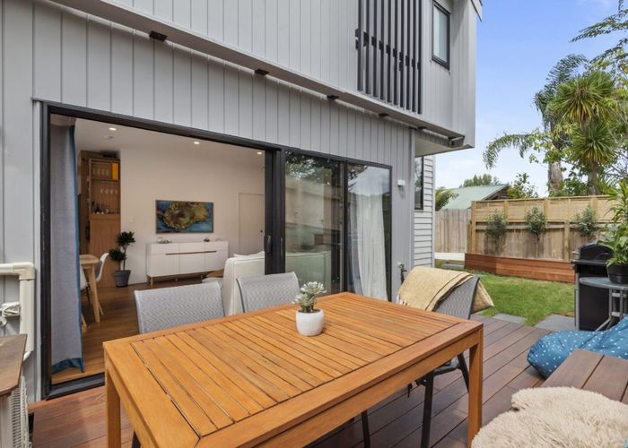  at 132A Stapleford Crescent, Browns Bay, North Shore City, Auckland