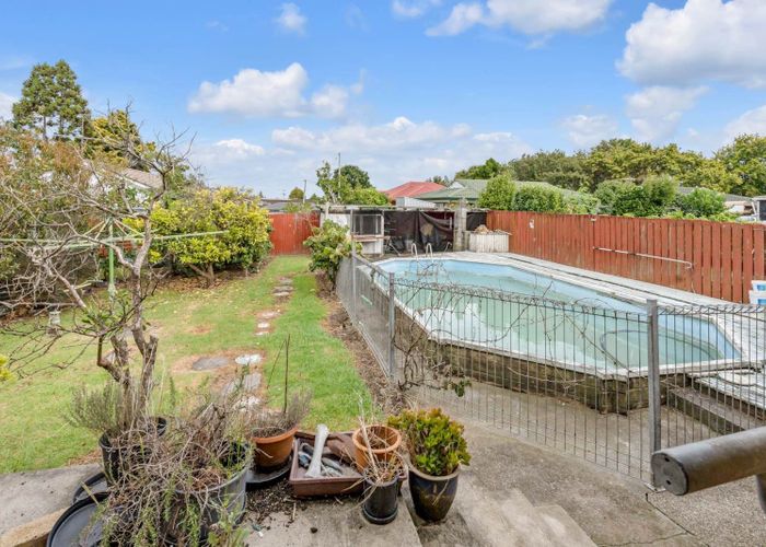  at 11A Selwyn Road, Manurewa, Auckland