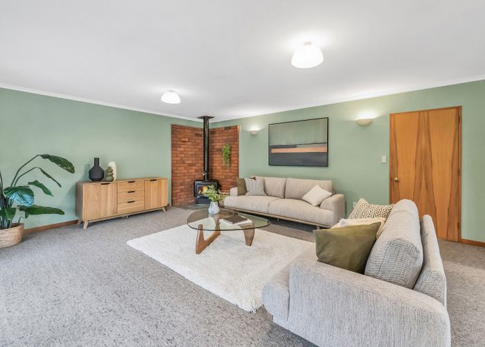  at 8 Bridge Street, Southbridge, Southbridge