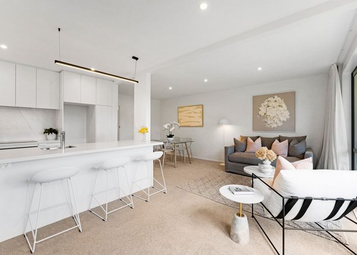  at 2/162 Gowing Drive, Meadowbank, Auckland