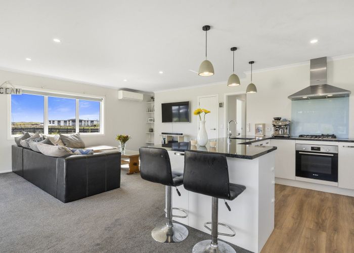  at 39 Kanuka Drive, Waitarere, Levin