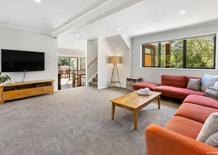  at 2/67 Raleigh Road, Northcote, Auckland