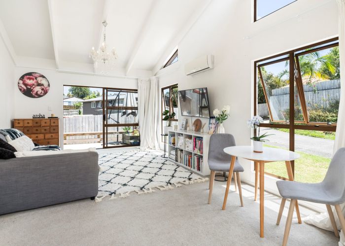  at 1/351 Royal Road, Massey, Auckland