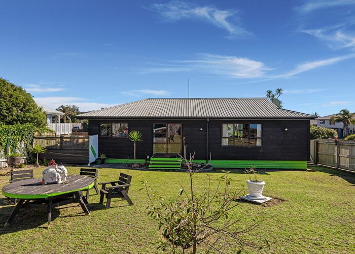  at 53 Fishermans Drive, Coastlands, Whakatane